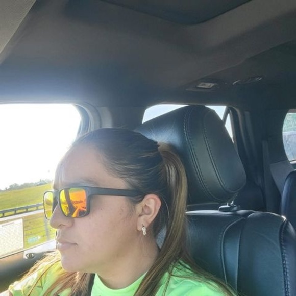 Meet your Posher, Isabel - Picture 1 of 1